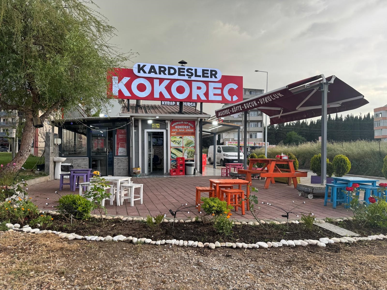 Kardeşler Kokoreç